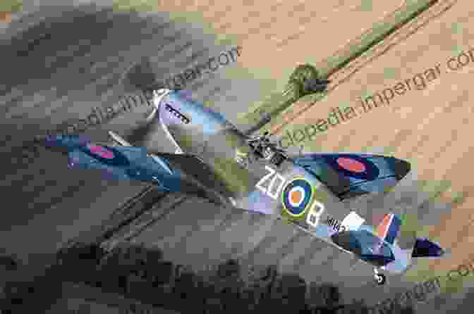 Supermarine Spitfire Mk. IX Fighter Aircraft The Supermarine Spitfire Mk V: The Eagle Squadrons (SQUADRONS 25)